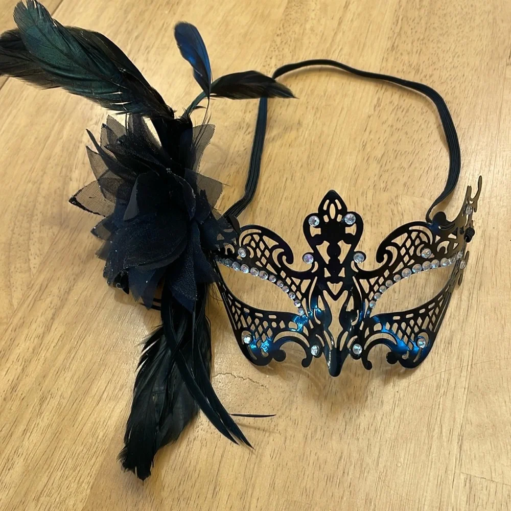 Black Mask With Faux Diamonds Feathers - Masquerade Ball / Party Metal Unique